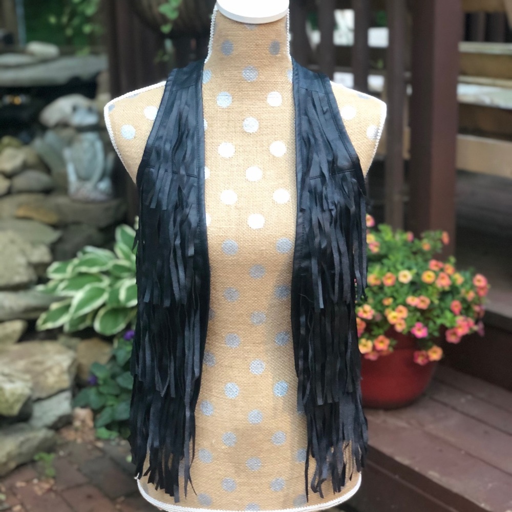 Better B. Fringed Vest Black Size S